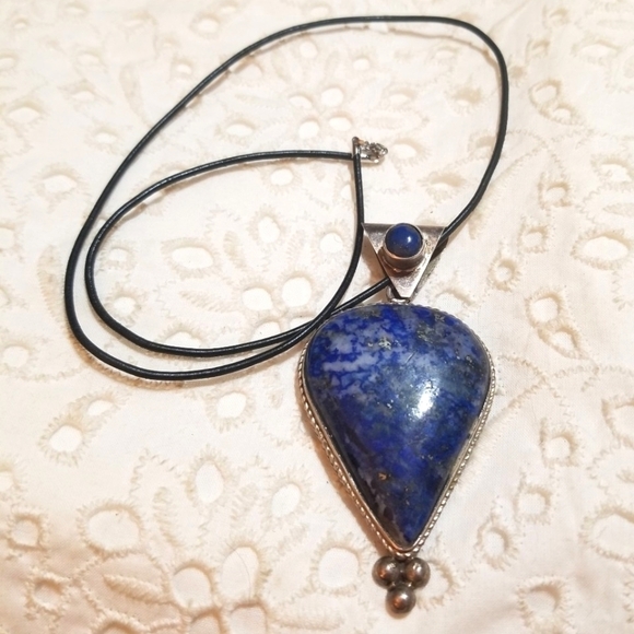 Vintage Jewelry - Vtg Artisan Large Lapis Lazuli Sterling Pendant Necklace
